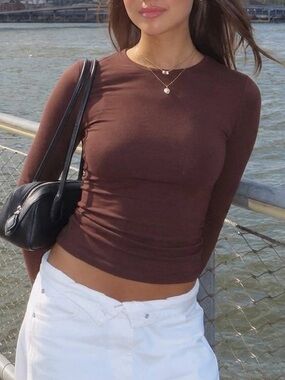 Women's Long Sleeve Crewneck Top - Brown